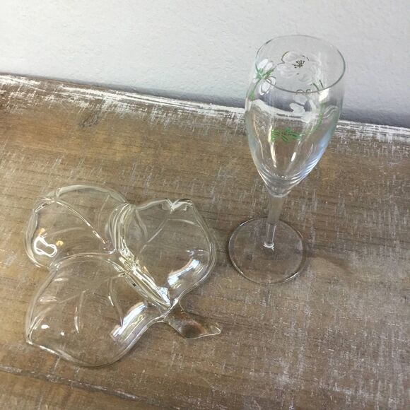 Vintage Fairycore Cottage Fairy Floral Glass Champagne Flute and Leaf Bowl Set - Picture 3 of 5